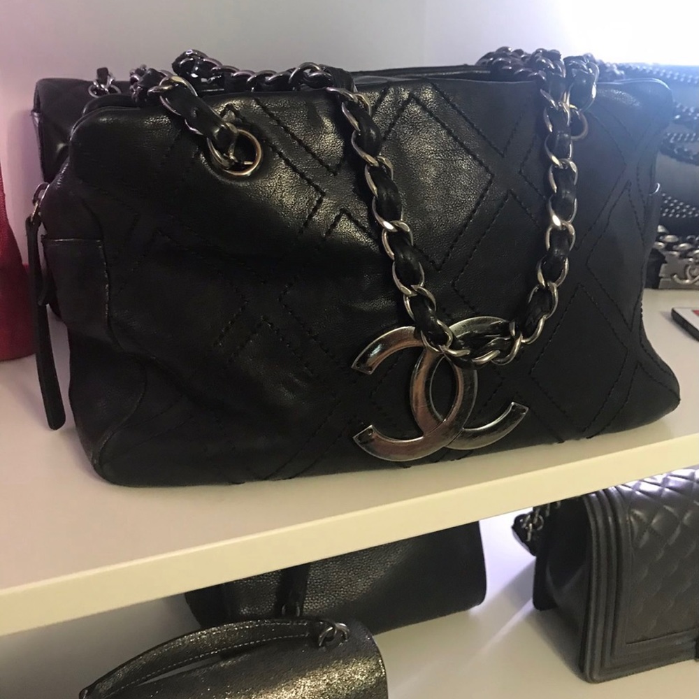 Chanel leather bag